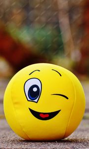 Preview wallpaper ball, smile, happy, toy