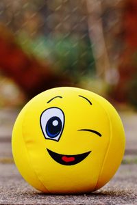 Preview wallpaper ball, smile, happy, toy