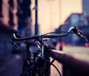 Preview wallpaper bicycle, wheel, drops, blur