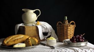 Preview wallpaper bread, grapes, table, still life