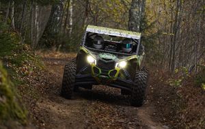 Preview wallpaper buggy, suv, rally, trail, forest