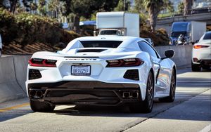 Preview wallpaper chevrolet corvette, chevrolet, car, white, parking