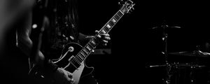 Preview wallpaper guitar, guitarist, bw, musician