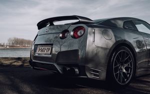 Preview wallpaper nissan gt-r, nissan, car, silver, road, side view