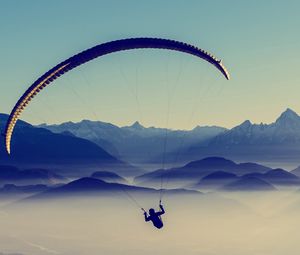 Preview wallpaper paragliding, sky, flight